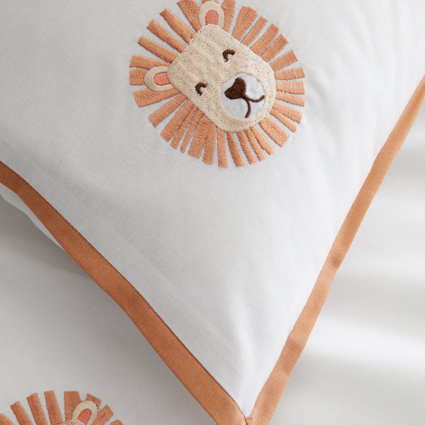 Embroidered Lions Single Duvet Set