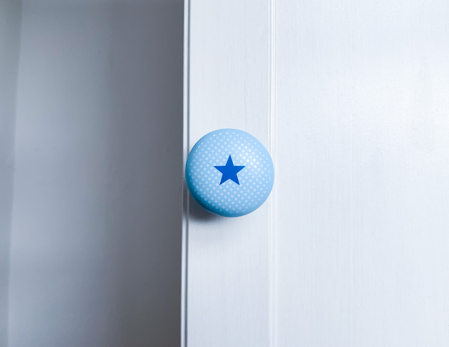 Gingham Star Door Knob - Buy One Get One Free