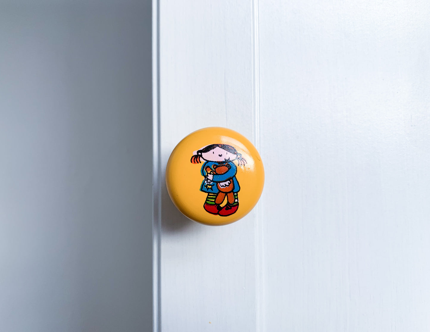 Little Ragamuffin Door / Drawer Knob