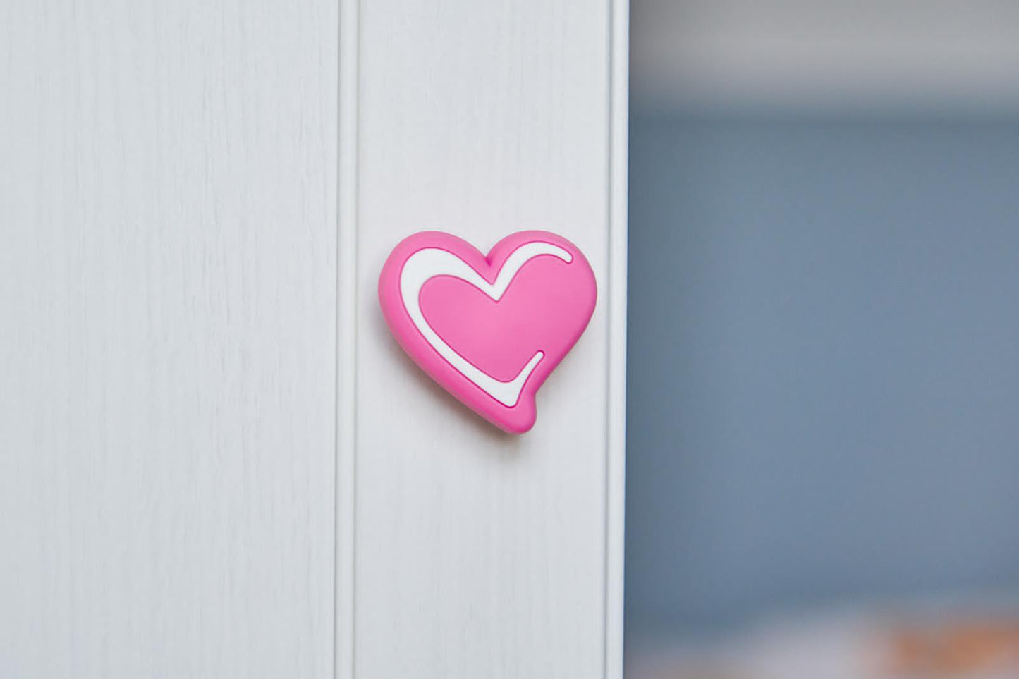 Heart - Funky Pink Door / Drawer Knob