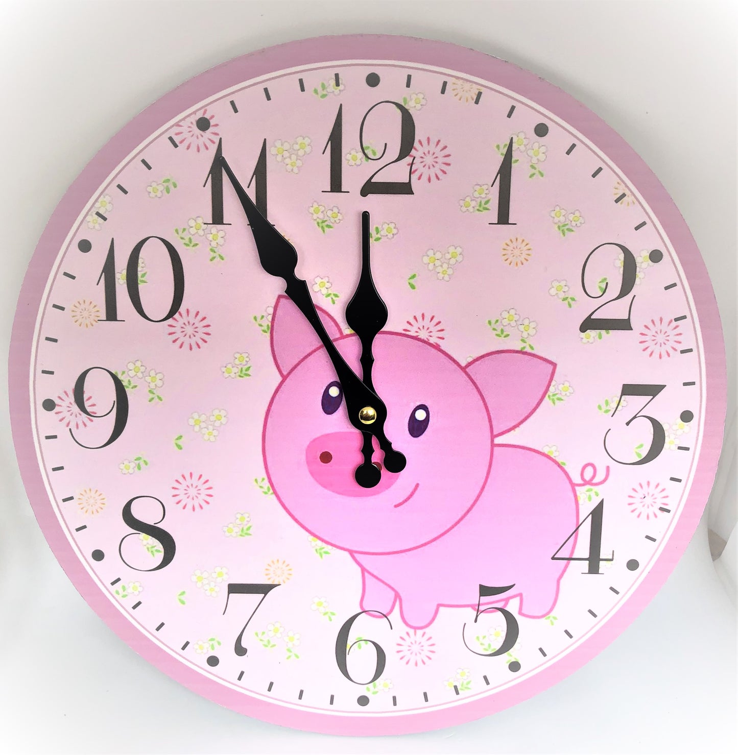 Pink Piggy Clock